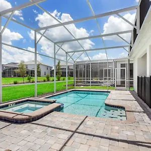 Contemporary W Private Pool& Holiday home Davenport